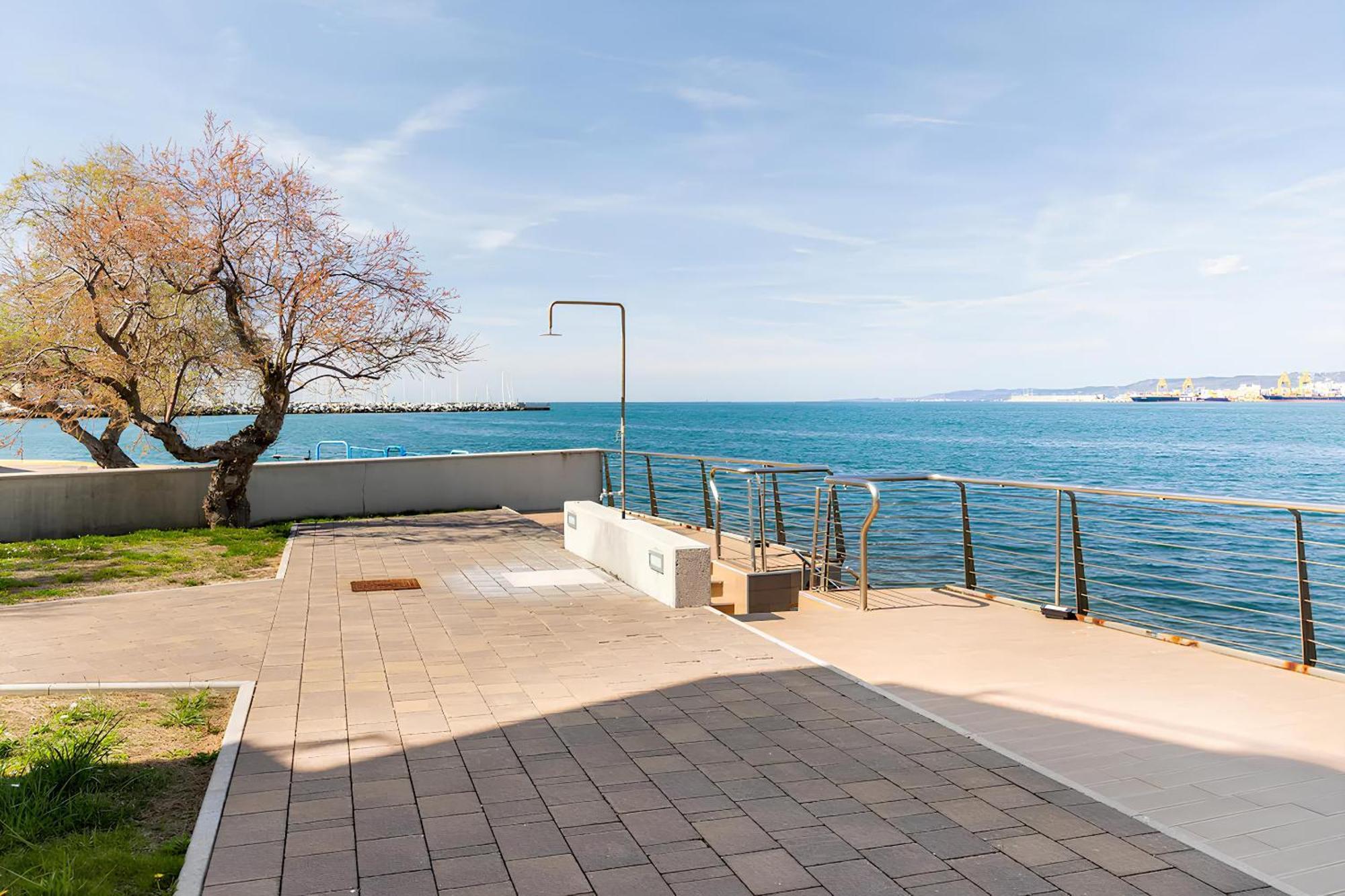 Attico Riva Mare Múggia Exterior foto
